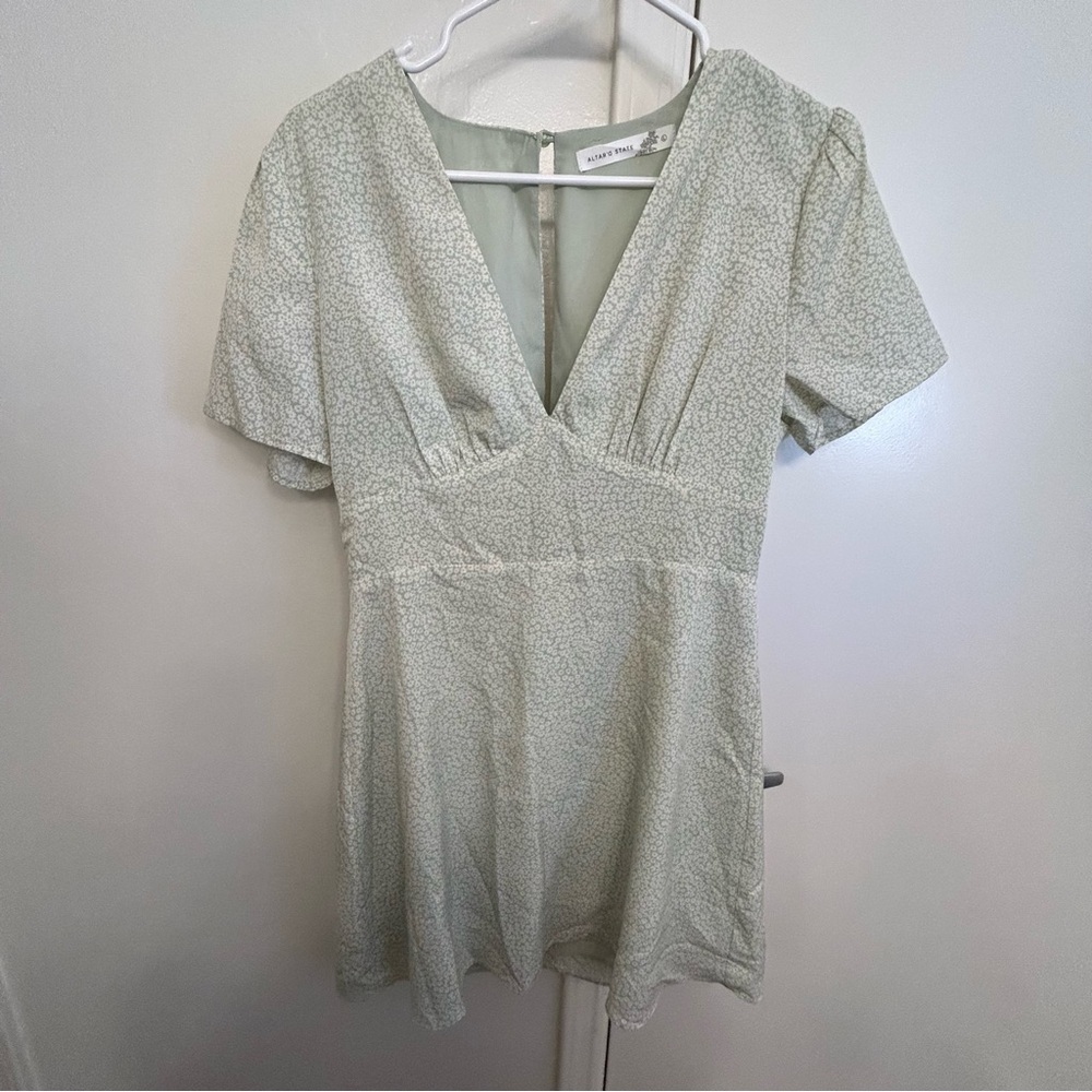 Altar'd State Floral Mini Dress Light Green Open Back Size Large